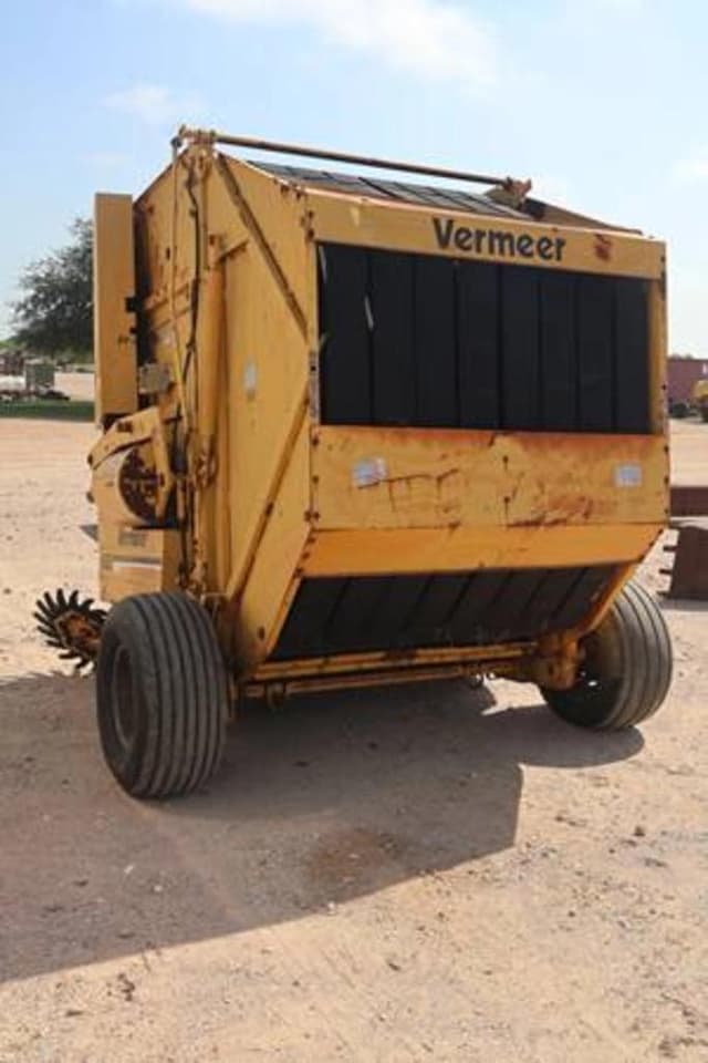 Image of Vermeer 605J equipment image 3