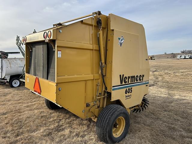 Image of Vermeer 605L equipment image 2