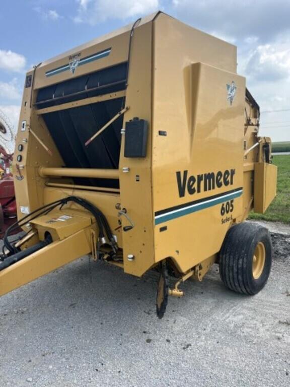 Image of Vermeer 605L Image 1