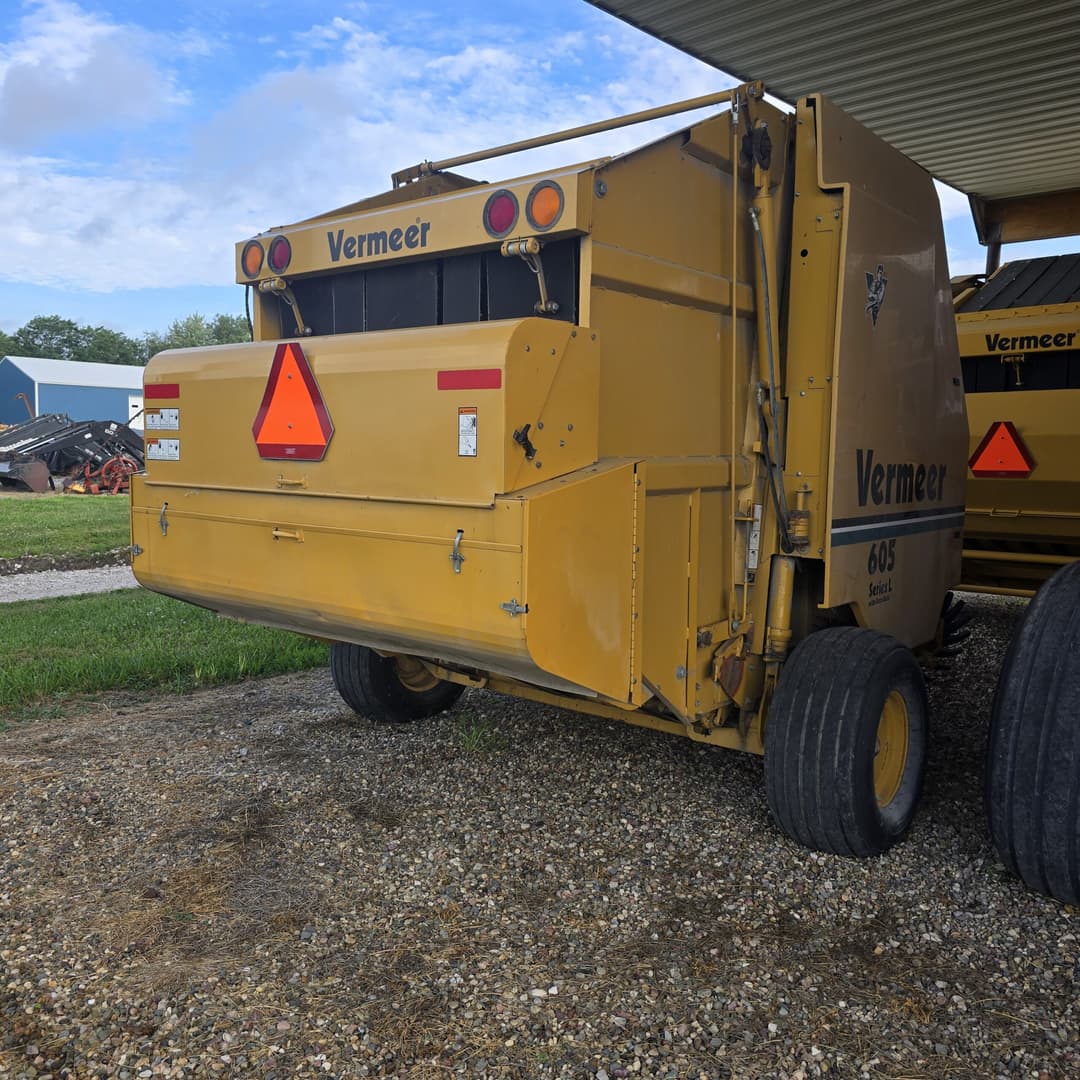 Image of Vermeer 605L Image 1