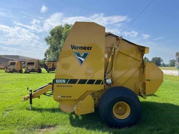Main image Vermeer 605N Cornstalk Special