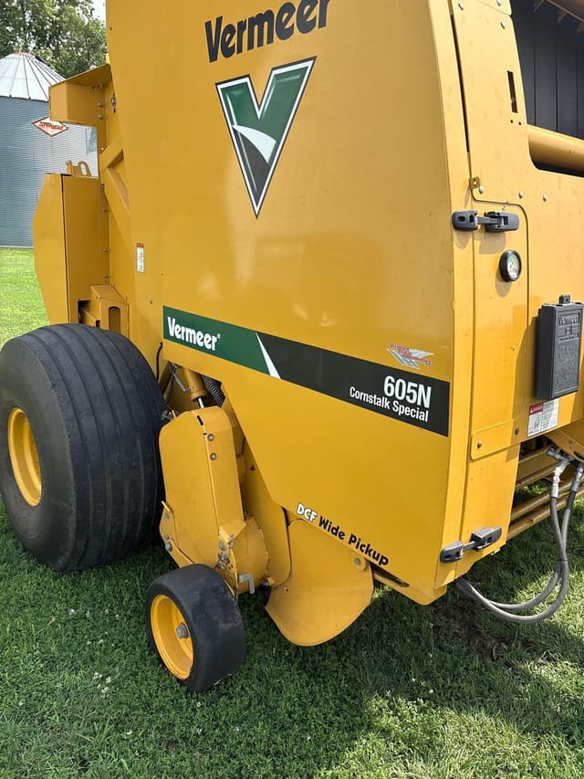 Image of Vermeer 605N Cornstalk Special equipment image 4
