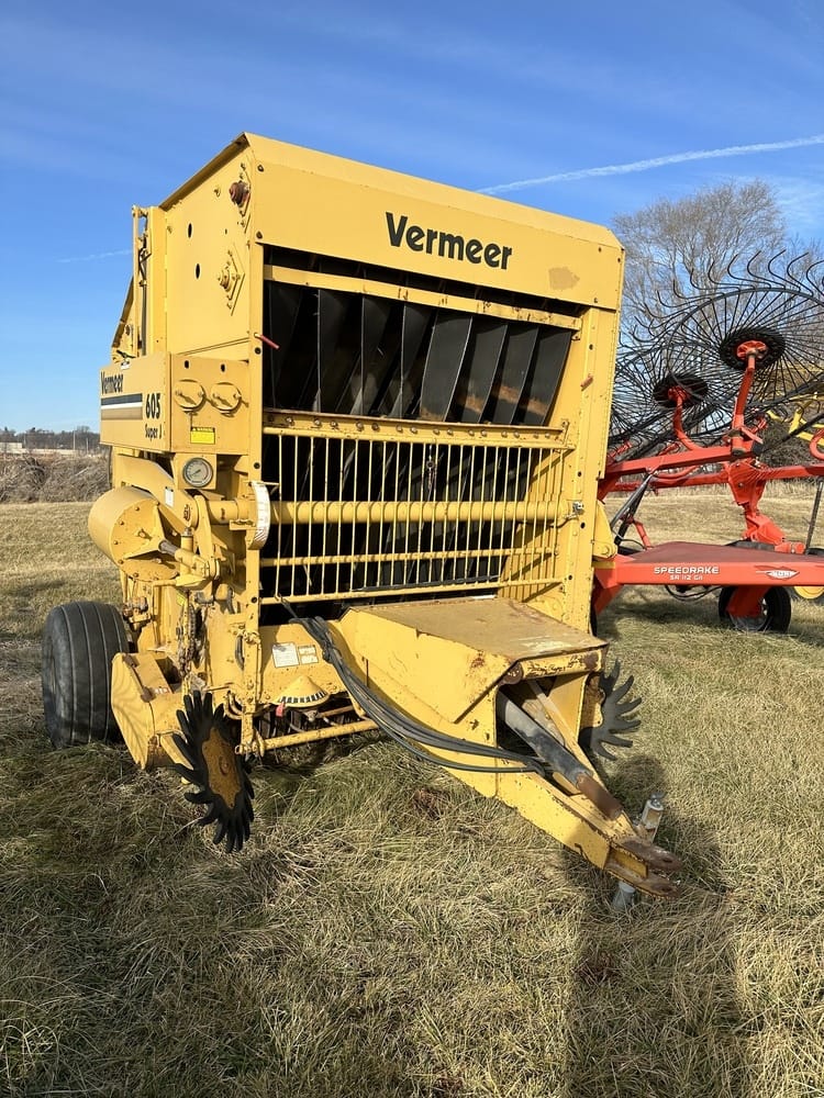 Vermeer 605 Super J Equipment Image0