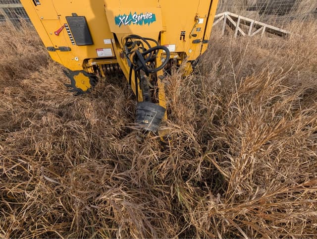 Image of Vermeer 605XL equipment image 3