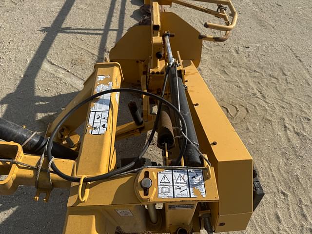 Image of Vermeer 7040 equipment image 3