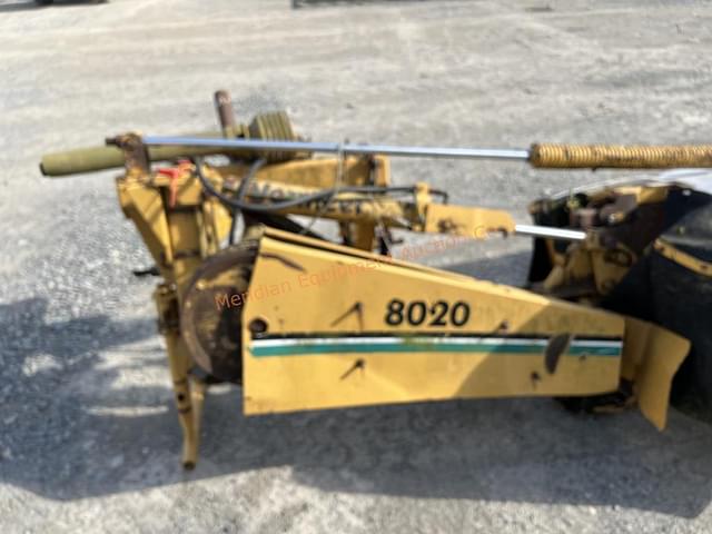 Image of Vermeer 8020 equipment image 4