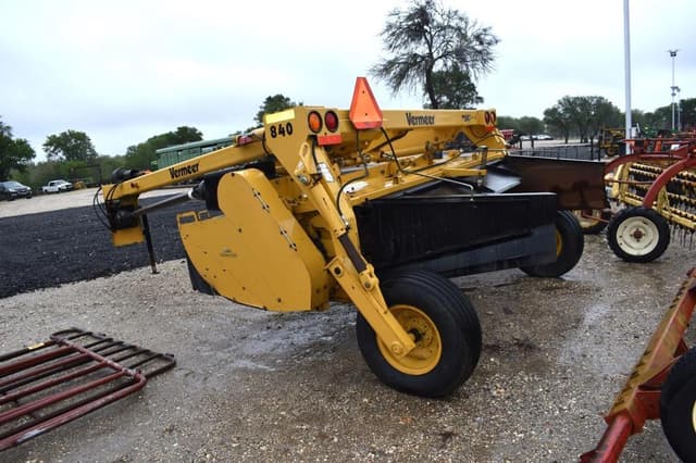 Image of Vermeer 840 equipment image 2