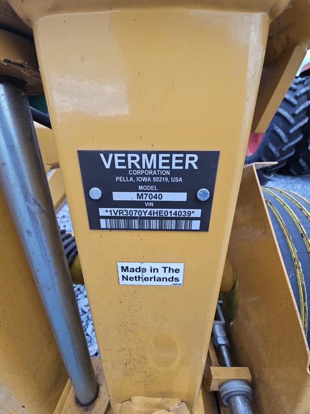 Image of Vermeer M7040 equipment image 3