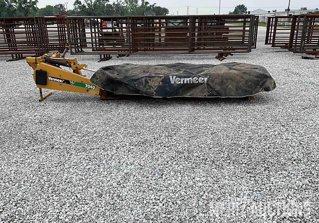 Image of Vermeer M7040 equipment image 1
