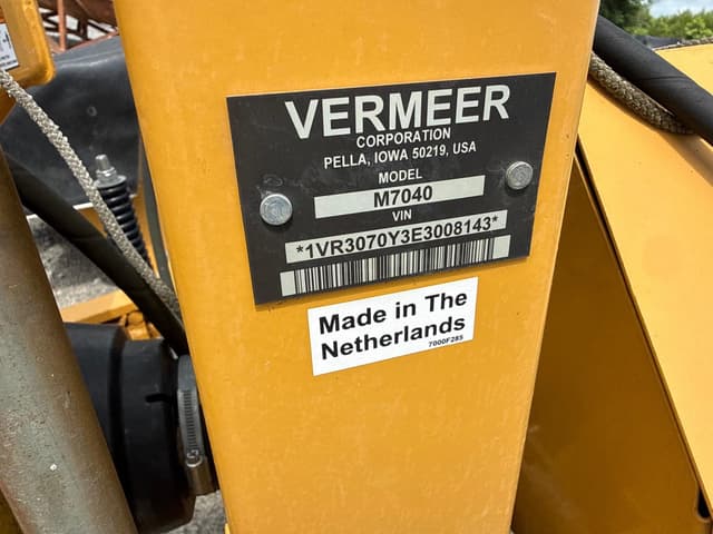 Image of Vermeer M7040 equipment image 1