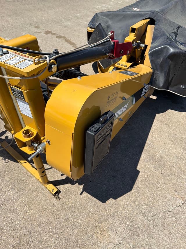Image of Vermeer M7050 equipment image 4