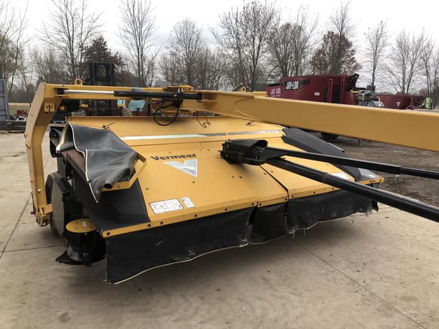 Image of Vermeer MC3700 equipment image 1