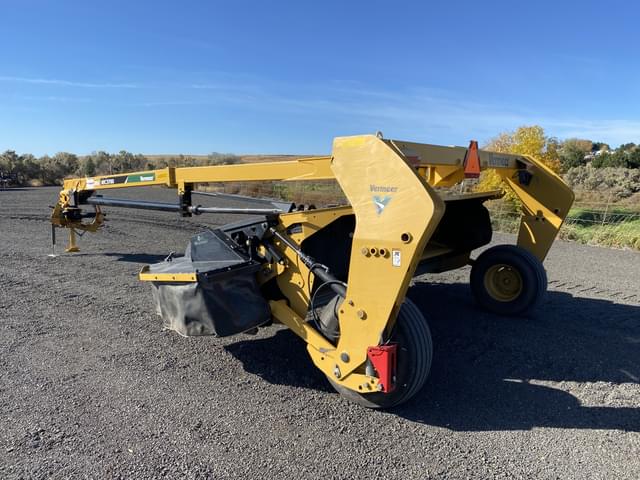 Image of Vermeer MC3700 equipment image 2