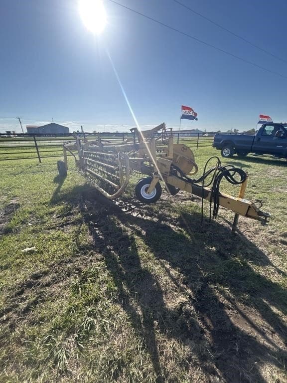 Image of Vermeer R-23 equipment image 4