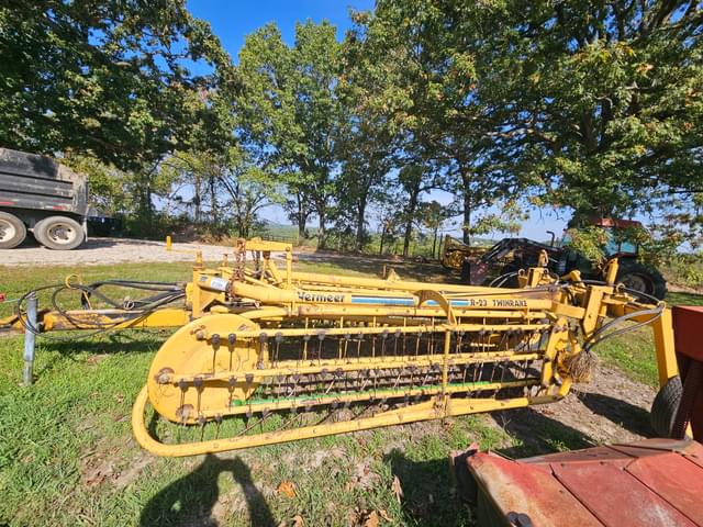 Image of Vermeer R-23 equipment image 4