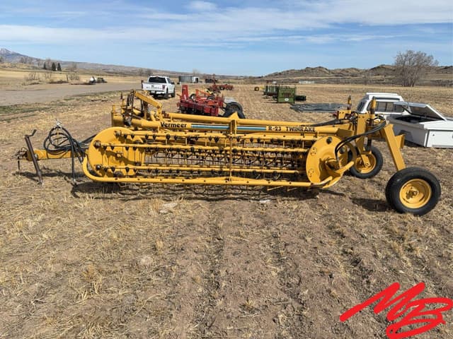 Image of Vermeer R-23 equipment image 3