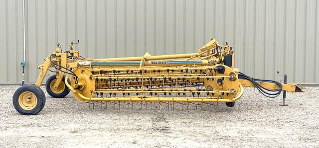Image of Vermeer R23A equipment image 2
