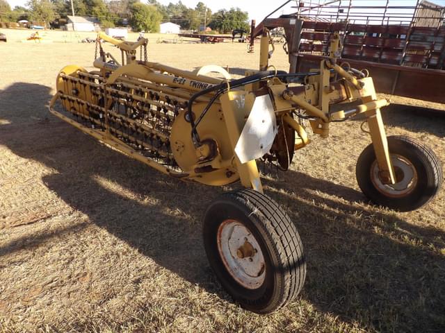 Image of Vermeer R-23 equipment image 3