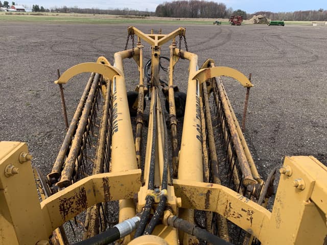 Image of Vermeer R-23 equipment image 3