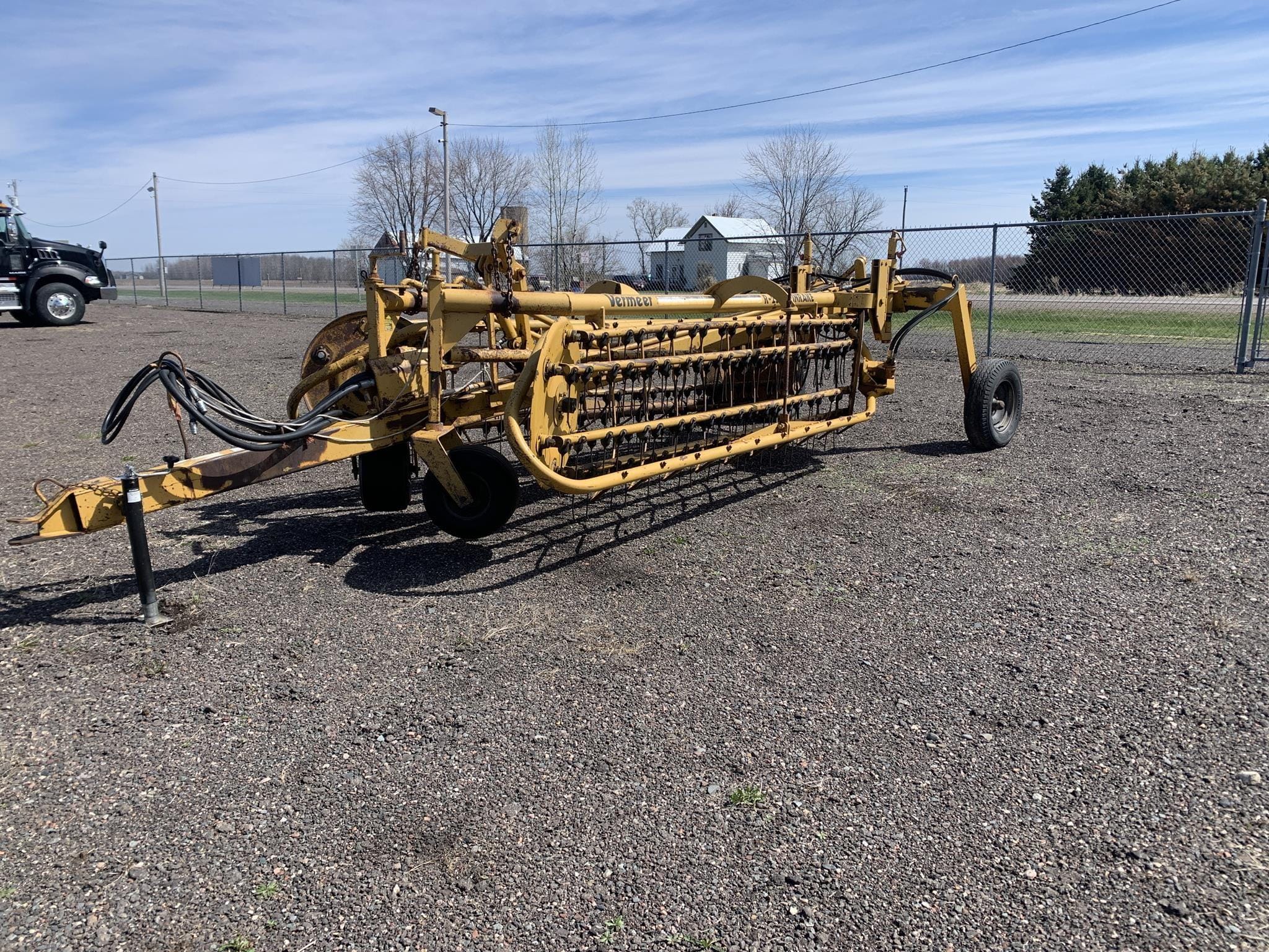 Vermeer R-23 Equipment Image0