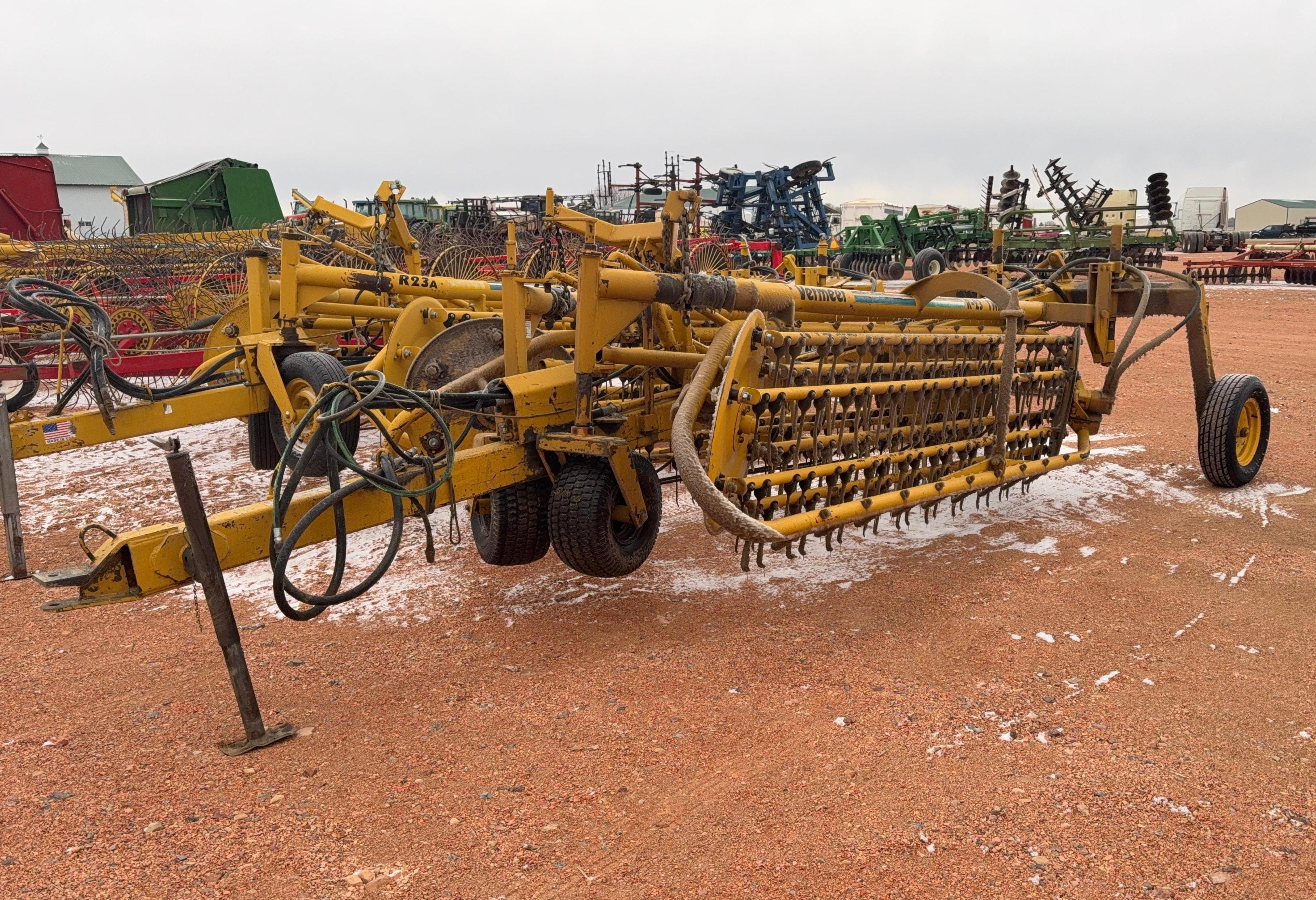 Vermeer R-23 Equipment Image0