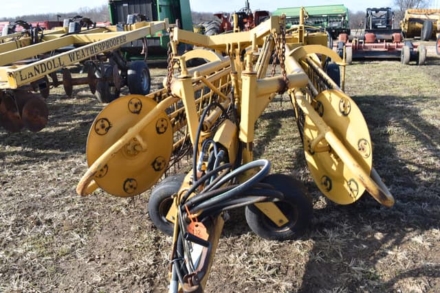 Image of Vermeer R-23 equipment image 4