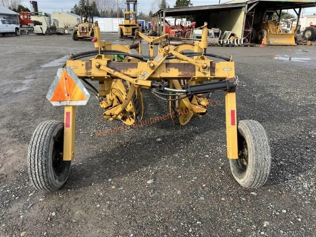 Image of Vermeer R-23 equipment image 4