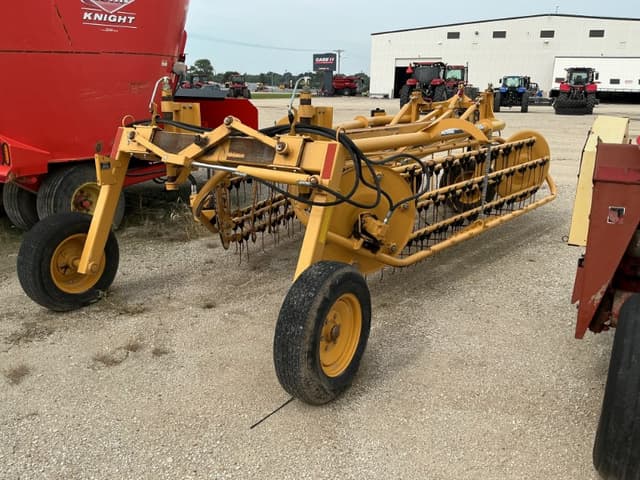 Image of Vermeer R2300 equipment image 3