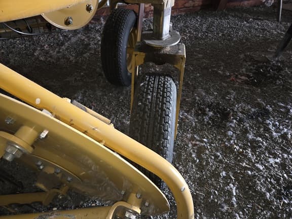 Image of Vermeer R2300 equipment image 2