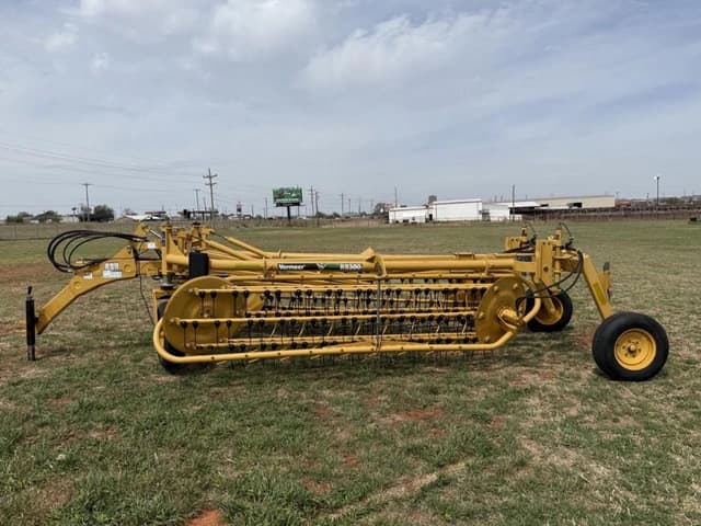 Image of Vermeer R2300 equipment image 1