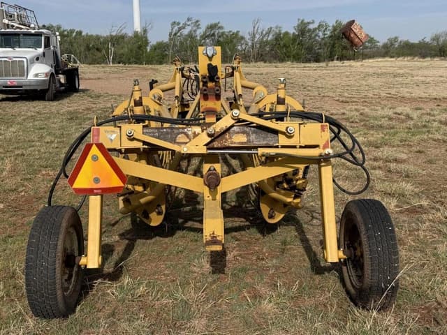 Image of Vermeer R2300 equipment image 3