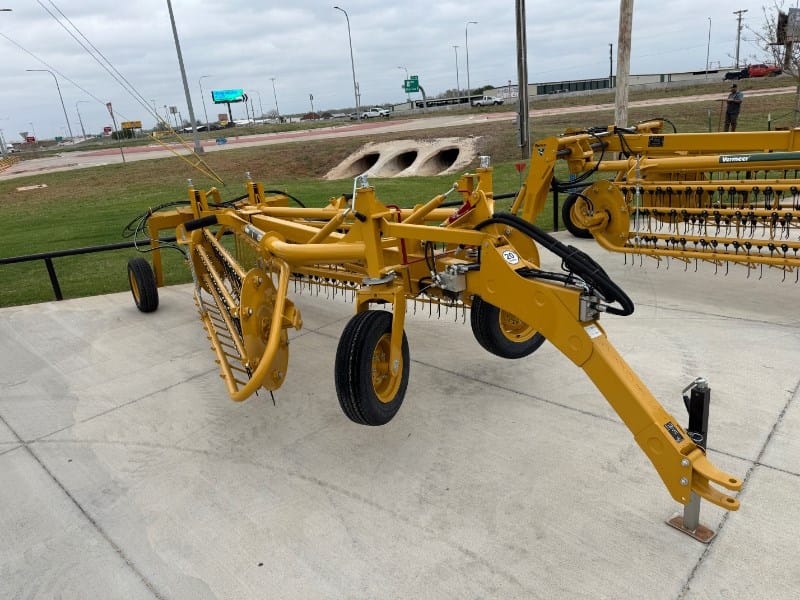 Vermeer R2300 Equipment Image0