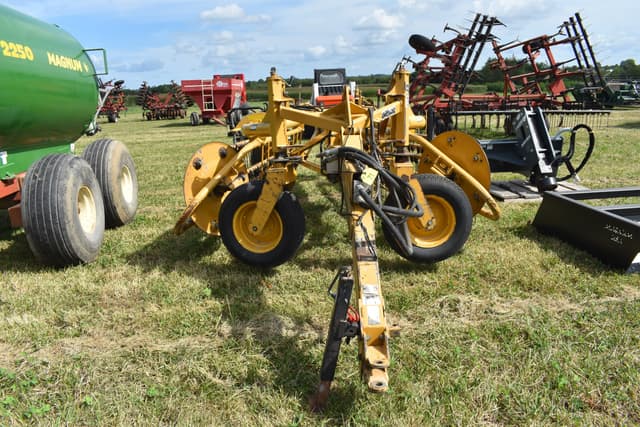 Image of Vermeer R2300 equipment image 1