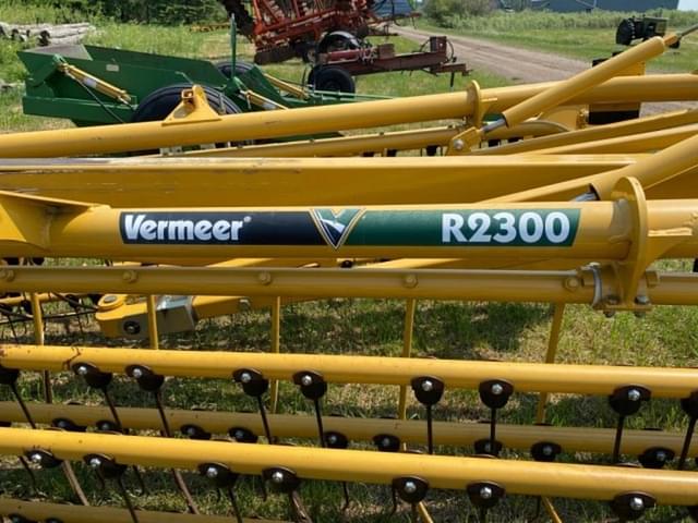 Image of Vermeer R2300 equipment image 3