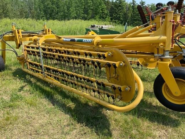 Image of Vermeer R2300 equipment image 2