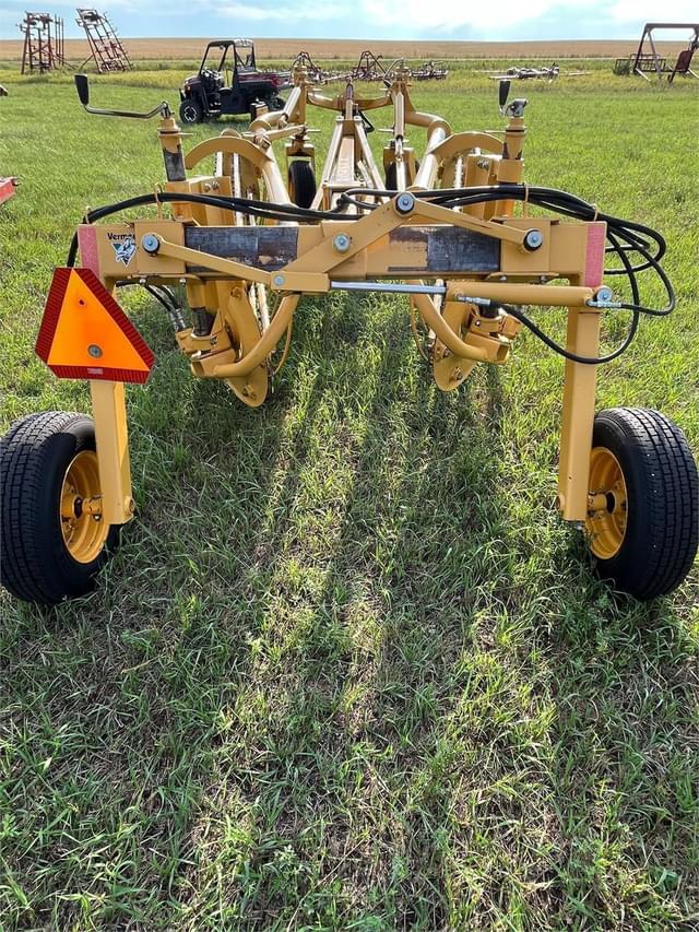Image of Vermeer R2300 equipment image 2