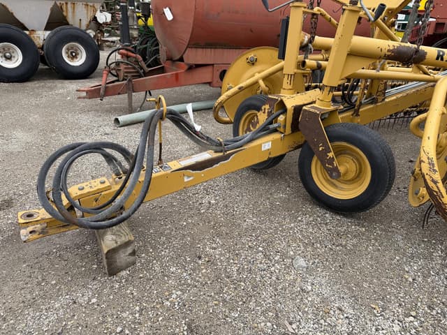 Image of Vermeer R23A equipment image 3