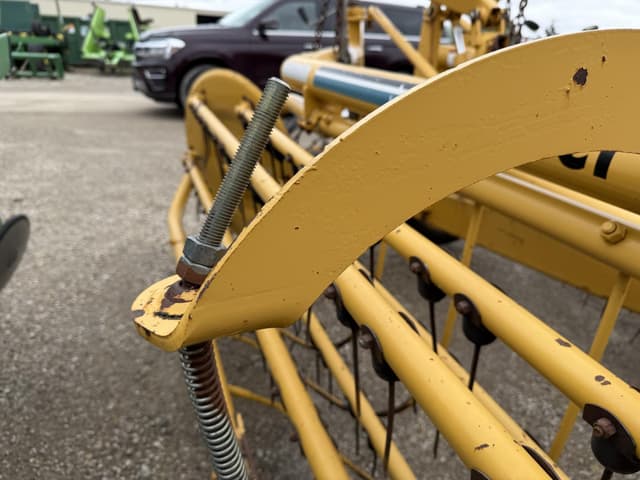 Image of Vermeer R23A equipment image 4