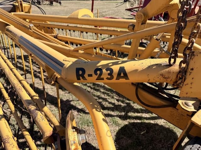 Image of Vermeer R23A equipment image 2