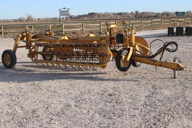 Image of Vermeer R23A equipment image 4