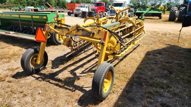 Image of Vermeer R23A equipment image 4