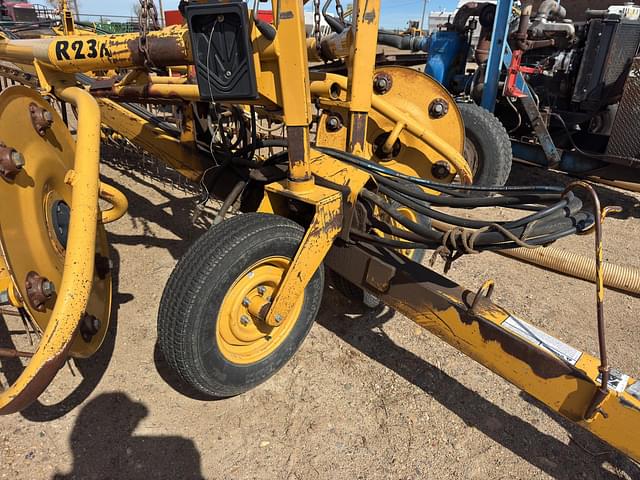 Image of Vermeer R23A equipment image 3