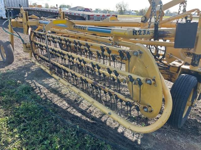 Image of Vermeer R23A equipment image 3