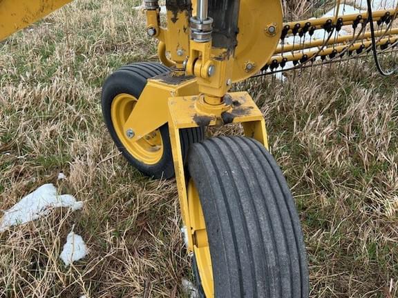 Image of Vermeer R2800 equipment image 2
