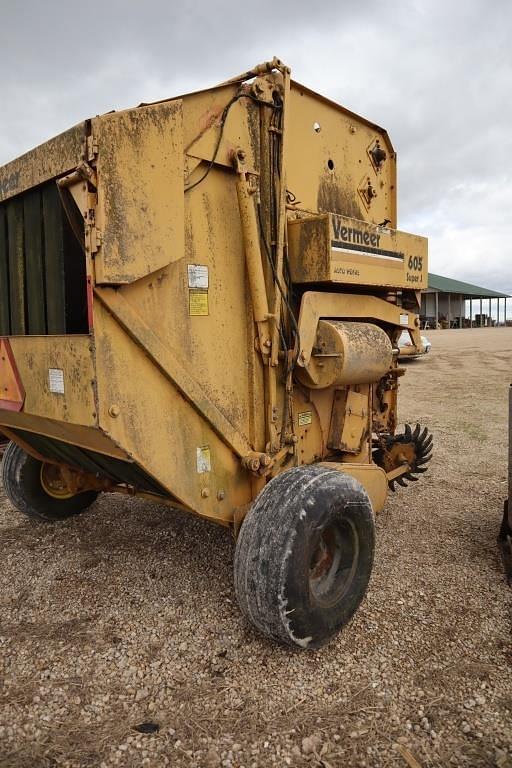 Image of Vermeer 605J equipment image 4