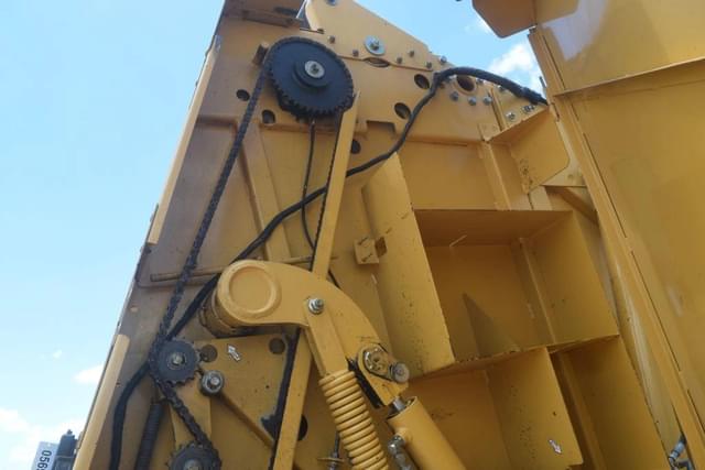Image of Vermeer 604 Super M equipment image 4