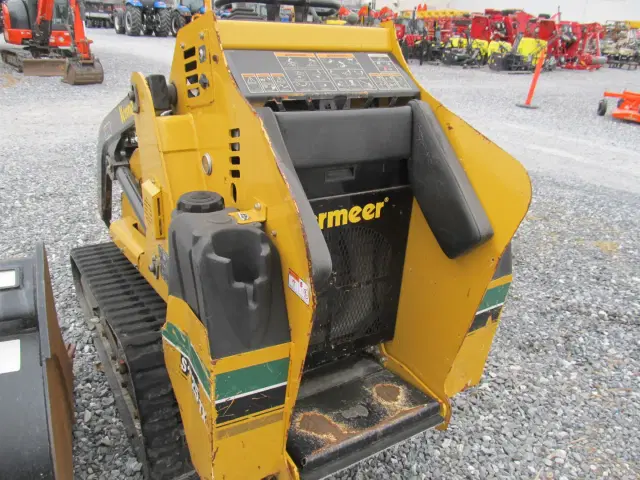 Image of Vermeer S725TX equipment image 2