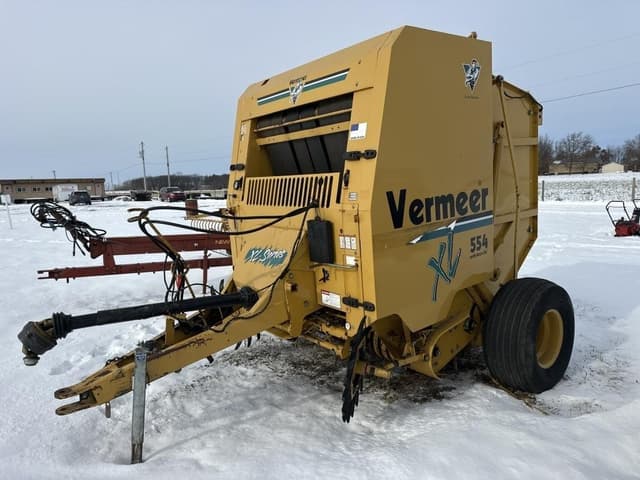 Image of Vermeer 554XL equipment image 2