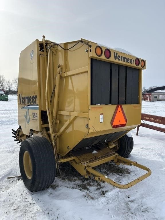 Image of Vermeer 554XL equipment image 3