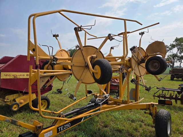 Image of Vermeer TE250 equipment image 1